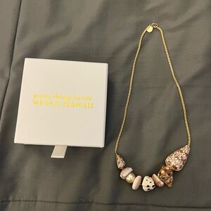 🌺sold🌺 Wings Hawaii shell lei choker